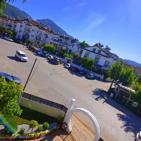 Cagri Φετιγιέ